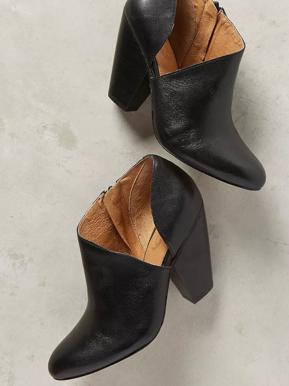 Black Leather Women's Shoes